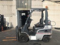 Вилочний навантажувач Nissan P1F1A18D Вилочний навантажувач Nissan P1F1A18D